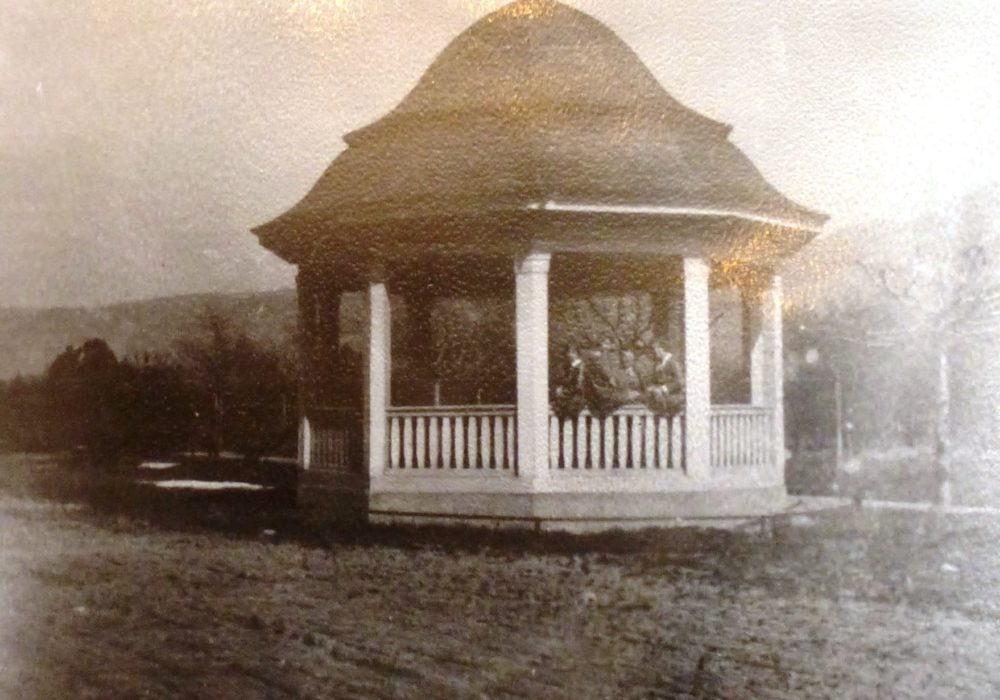 das „Musik-Tempelsche“ und „der Kilsbach“